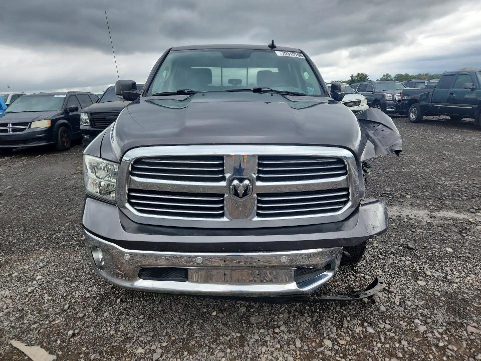 70315706 :رقم المزاد ، 3C6RR7LT1HG511517 vin ، 2017 Ram 1500 مزاد بيع