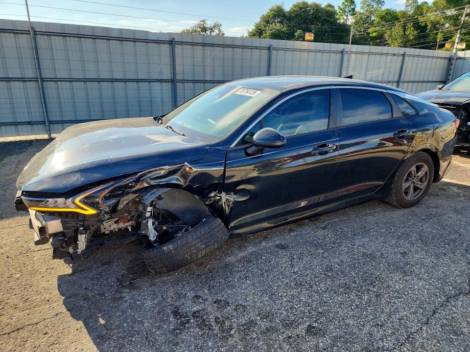 70784126 :رقم المزاد ، 5XXG14J23MG014207 vin ، 2021 Kia K5 مزاد بيع