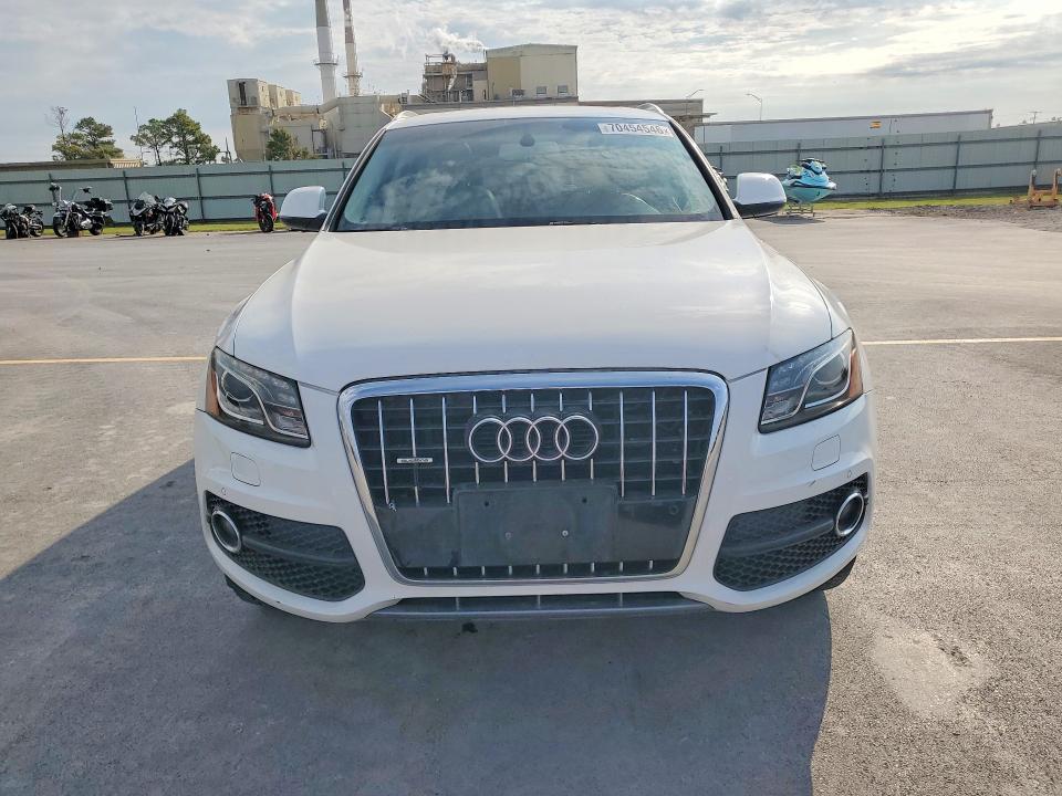 70454546 :رقم المزاد ، WA1DKBFP0BA041912 vin ، 2011 Audi Q5 مزاد بيع