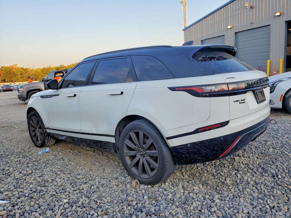 68490346 :رقم المزاد ، SALYM2RN0JA733235 vin ، 2018 Land Rover Range Rover Velar مزاد بيع