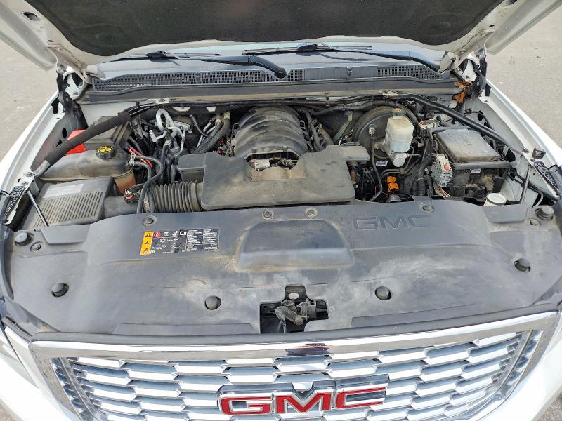 Продажа на аукционе авто 2019 Gmc Yukon Xl, vin: 1GKS1HKJ3KR215417, номер лота: 70368206