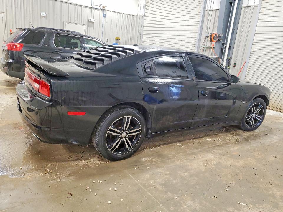 Продажа на аукционе авто 2013 Dodge Charger, vin: 2C3CDXDT5DH613915, номер лота: 69365956