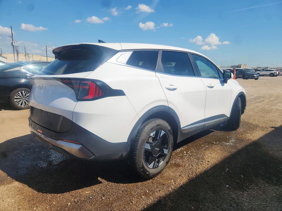 2026 Kia Sportage მანქანა იყიდება აუქციონზე, vin: 5XYK23DF8TG404097, აუქციონის ნომერი: 70562226