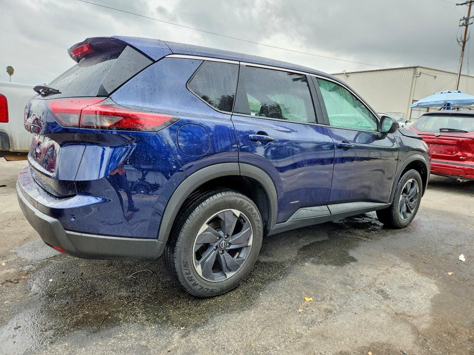 Продажа на аукционе авто 2025 Nissan Rogue, vin: 5N1BT3BA8SC775912, номер лота: 69627936