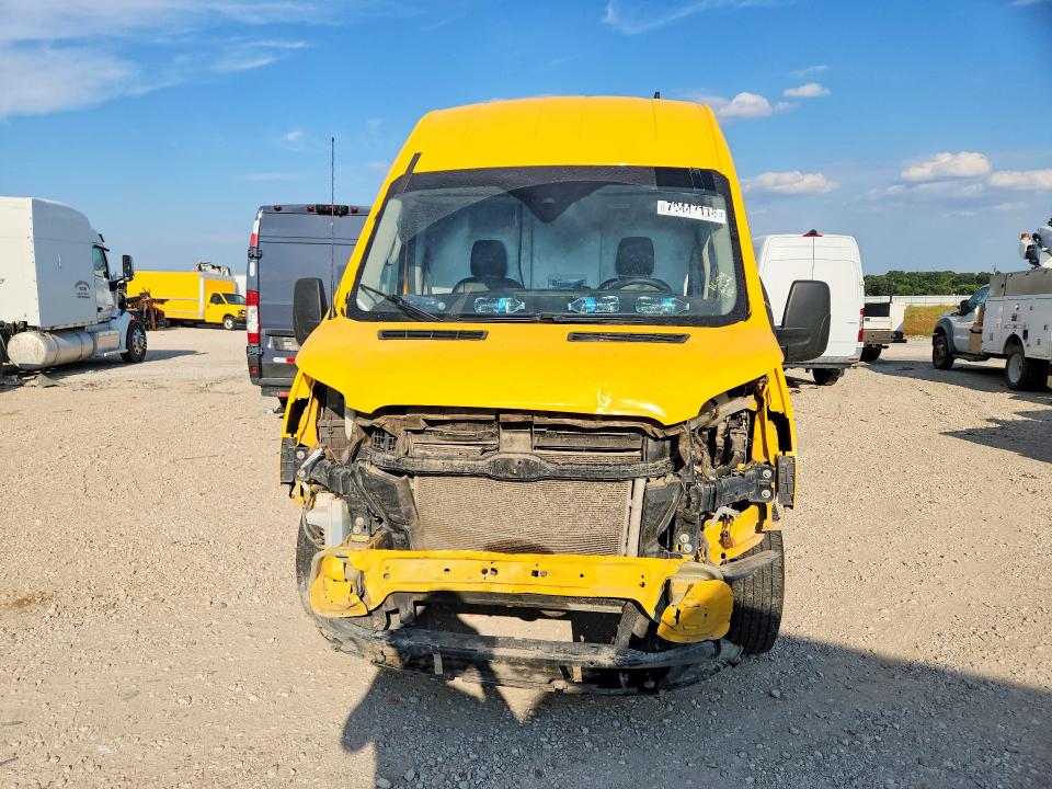 Продажа на аукционе авто 2023 Ford Transit, vin: 1FTBR2X80PKA95048, номер лота: 70447116