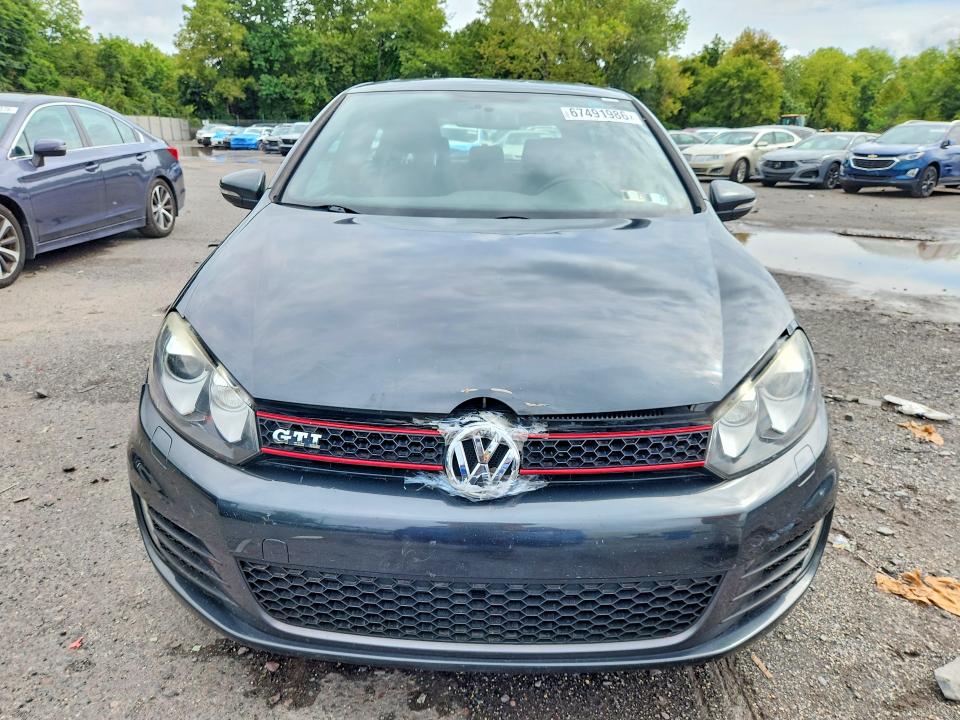 67491986 :رقم المزاد ، WVWHD7AJXBW213867 vin ، 2011 Volkswagen Gti مزاد بيع