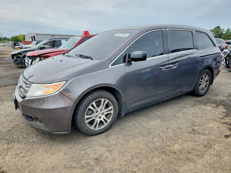 Auction sale of the 2011 Honda Odyssey, vin: 5FNRL5H6XBB034150, lot number: 67327676