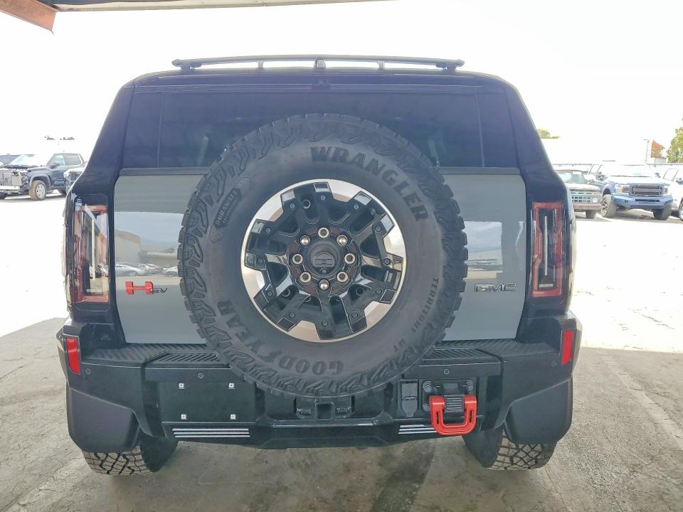 Продажа на аукционе авто 2024 Gmc Hummer Suv, vin: 1GKB0RDC5RU111378, номер лота: 67854456