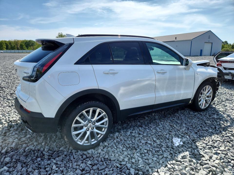 68928106 :رقم المزاد ، 1GYFZFR4XKF203965 vin ، 2019 Cadillac Xt4 مزاد بيع