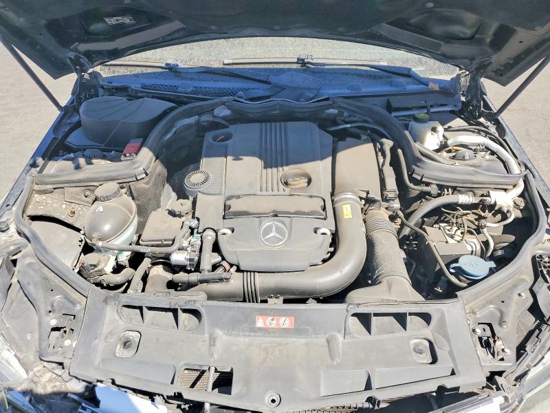 67487326 :رقم المزاد ، WDDGF4HB5CR233128 vin ، 2012 Mercedes-benz C مزاد بيع