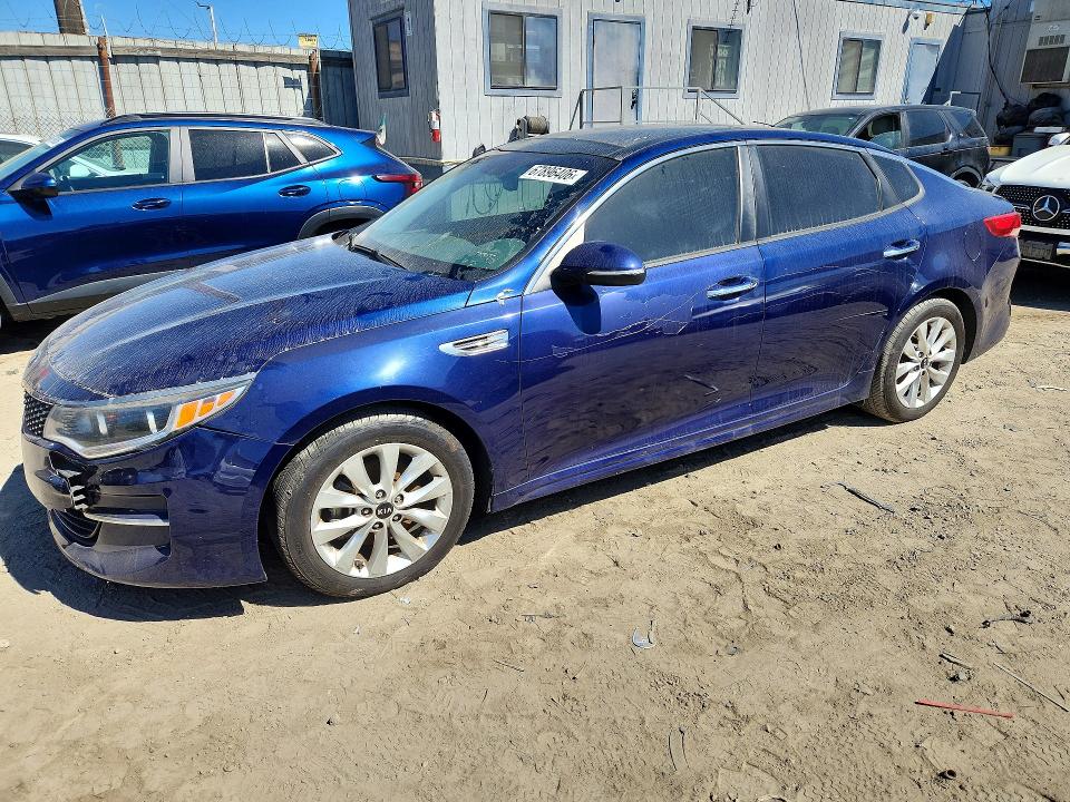 67896406 :رقم المزاد ، 5XXGU4L38GG013975 vin ، 2016 Kia Optima مزاد بيع