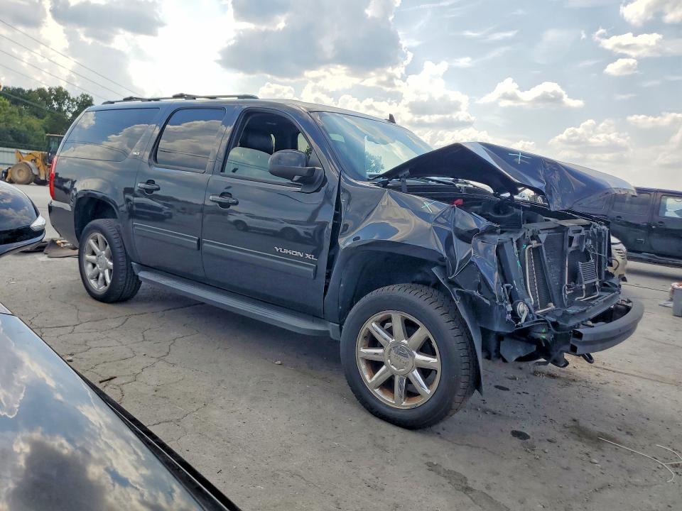 67694076 :رقم المزاد ، 1GKS2KE73CR263933 vin ، 2012 Gmc Yukon Xl مزاد بيع
