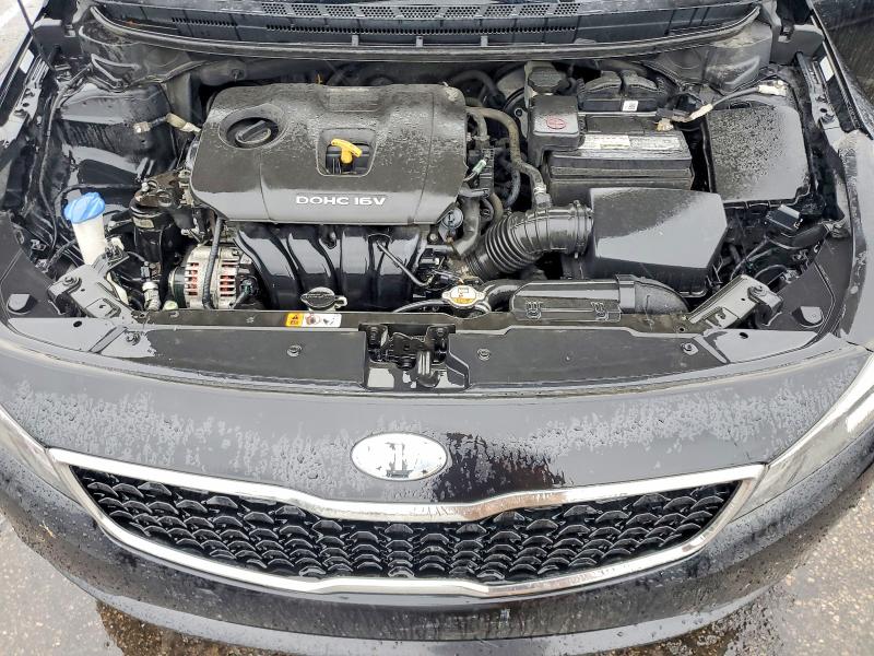 69423466 :رقم المزاد ، 3KPFL4A78JE194984 vin ، 2018 Kia Forte مزاد بيع