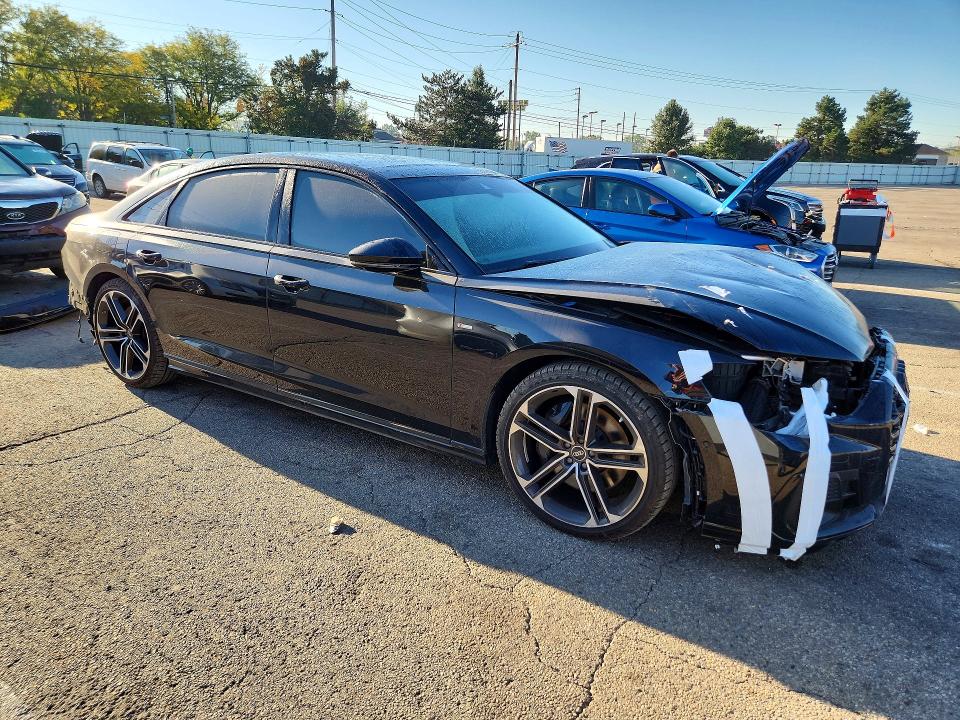 Продажа на аукционе авто 2025 Audi A8, vin: WAULDAF88SN012405, номер лота: 69843586