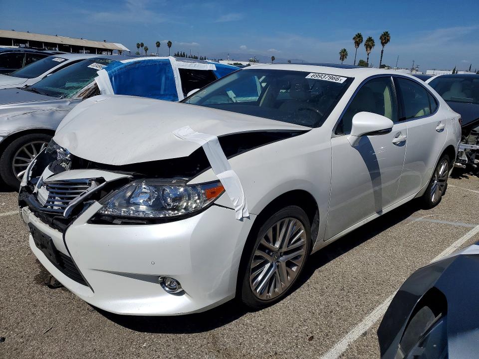 69937966 :رقم المزاد ، JTHBK1GG4E2133513 vin ، 2014 Lexus Es مزاد بيع
