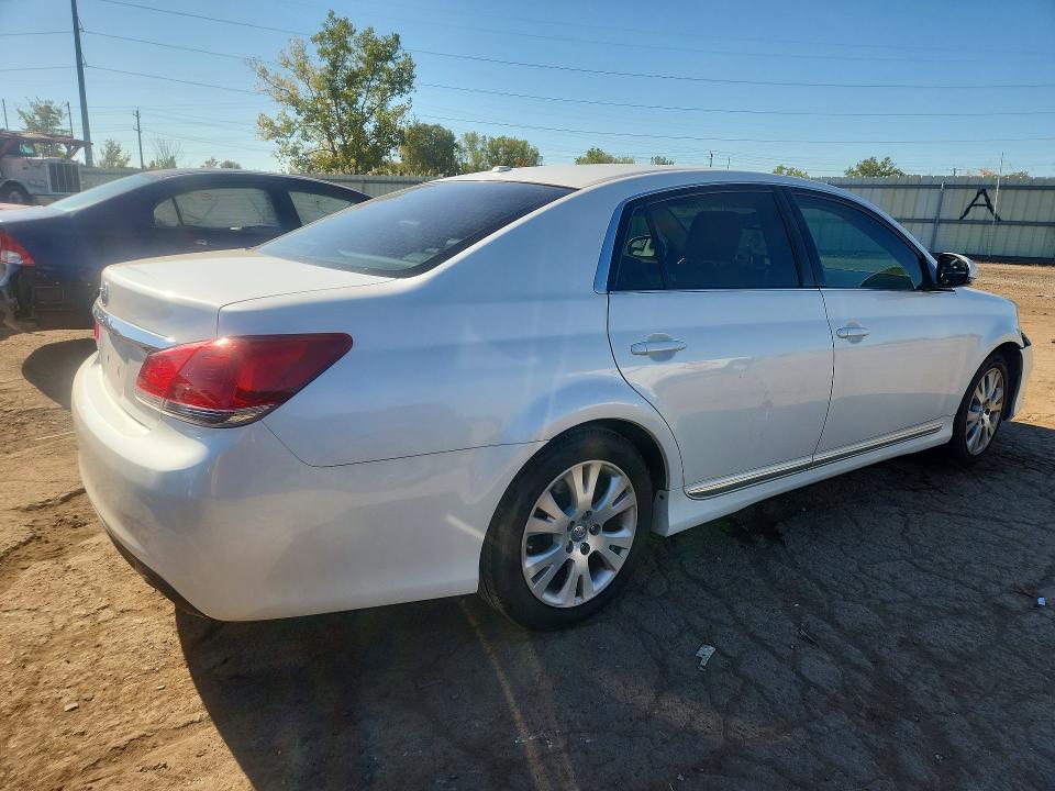 2011 Toyota Avalon მანქანა იყიდება აუქციონზე, vin: 4T1BK3DBXBU432232, აუქციონის ნომერი: 70473796