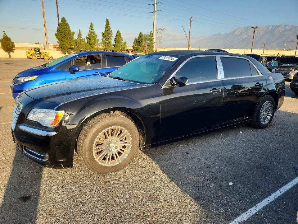 69549626 :رقم المزاد ، 2C3CCAAG3DH576175 vin ، 2013 Chrysler 300 مزاد بيع