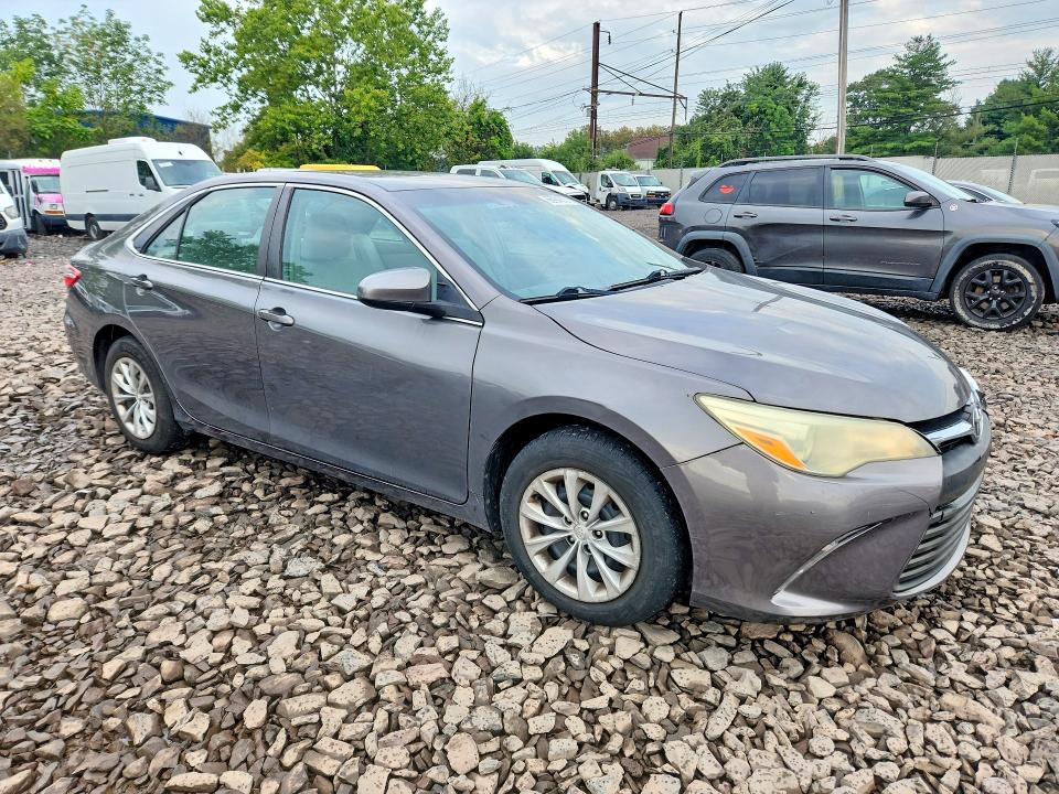 2016 Toyota Camry მანქანა იყიდება აუქციონზე, vin: 4T4BF1FK2GR537379, აუქციონის ნომერი: 66994056