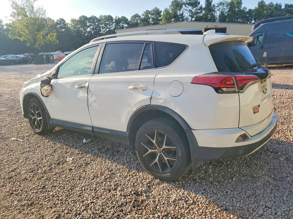 Продажа на аукционе авто 2017 Toyota Rav4, vin: JTMJFREV1HJ157716, номер лота: 68389866