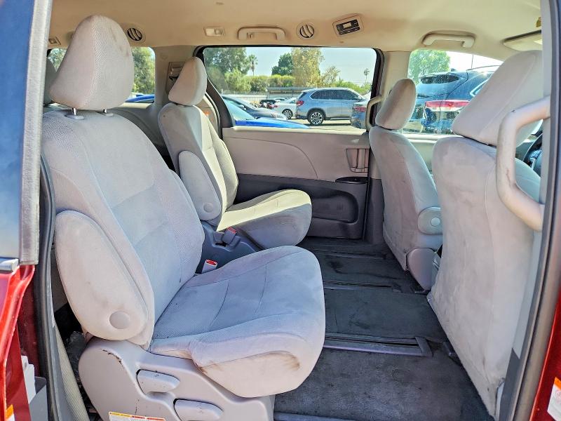 Продаж на аукціоні авто 2015 Toyota Sienna, vin: 5TDZK3DC5FS576342, номер лоту: 69192546