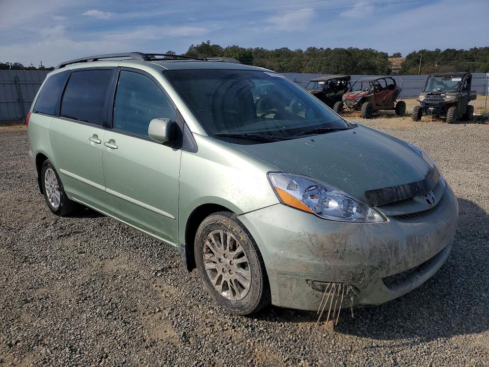 Продажа на аукционе авто 2008 Toyota Sienna, vin: 5TDZK22C88S145736, номер лота: 70160246