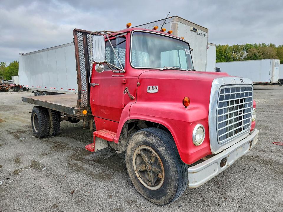 69027556 :رقم المزاد ، N62DVW08389 vin ، 1975 Ford N600 مزاد بيع