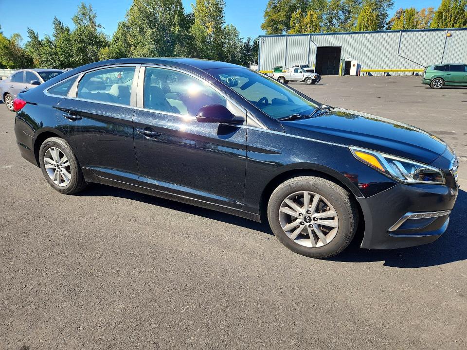 68110066 :رقم المزاد ، 5NPE24AF3FH065205 vin ، 2015 Hyundai Sonata مزاد بيع
