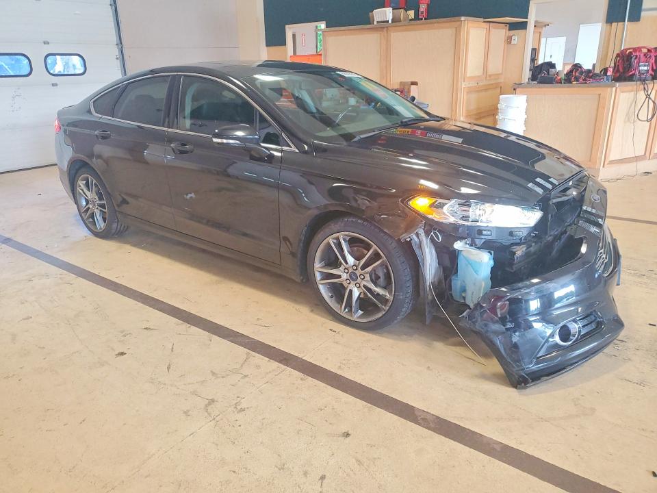68928046 :رقم المزاد ، 3FA6P0D92DR335061 vin ، 2013 Ford Fusion مزاد بيع