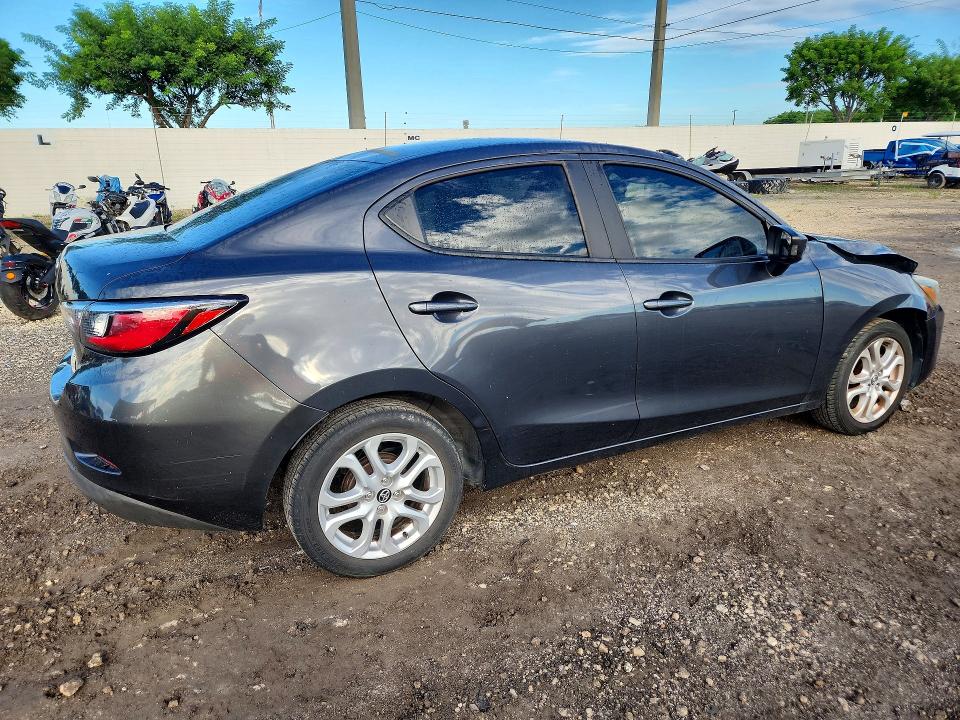 69569586 :رقم المزاد ، 3MYDLBYV1HY152859 vin ، 2017 Toyota Yaris Ia مزاد بيع