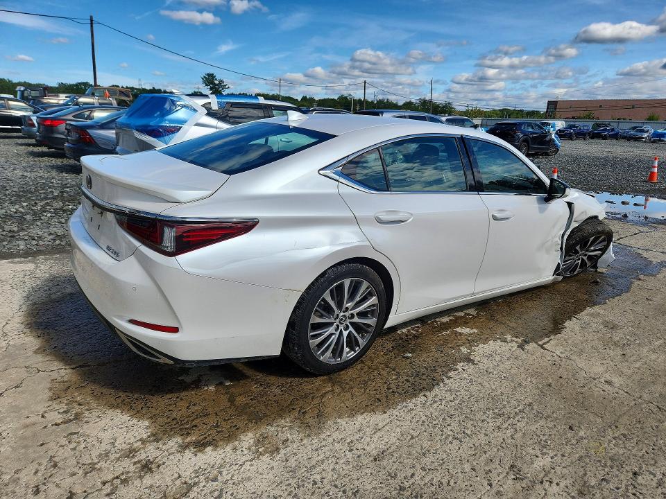 2021 Lexus Es 350 მანქანა იყიდება აუქციონზე, vin: 58ADZ1B13MU106786, აუქციონის ნომერი: 69774716