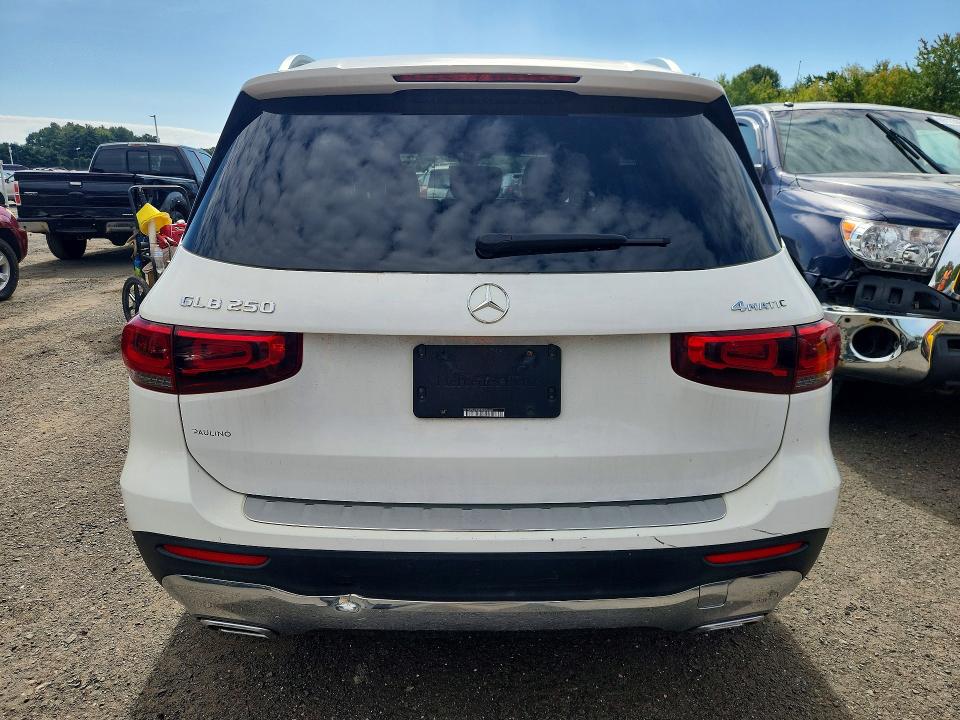 2021 Mercedes-benz Glb მანქანა იყიდება აუქციონზე, vin: W1N4M4HB2MW106240, აუქციონის ნომერი: 68614826