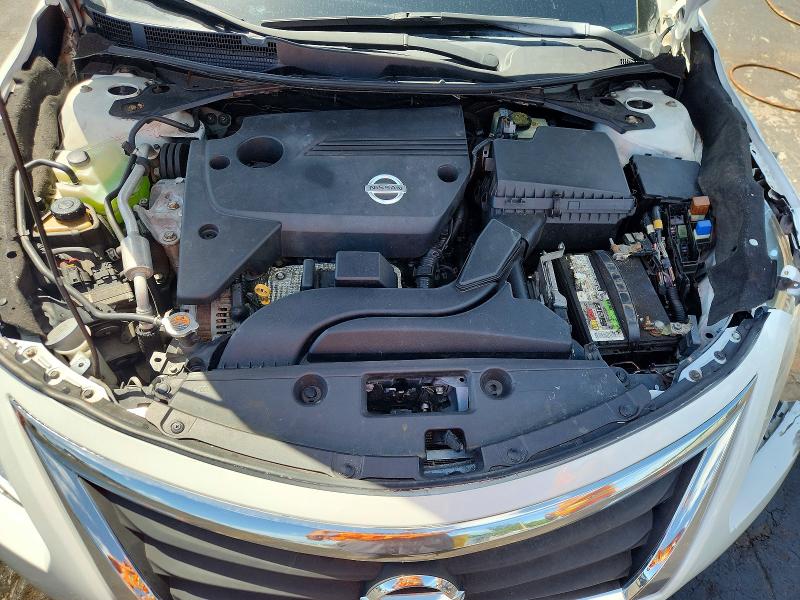 2015 Nissan Altima მანქანა იყიდება აუქციონზე, vin: 1N4AL3AP5FC459711, აუქციონის ნომერი: 69162676