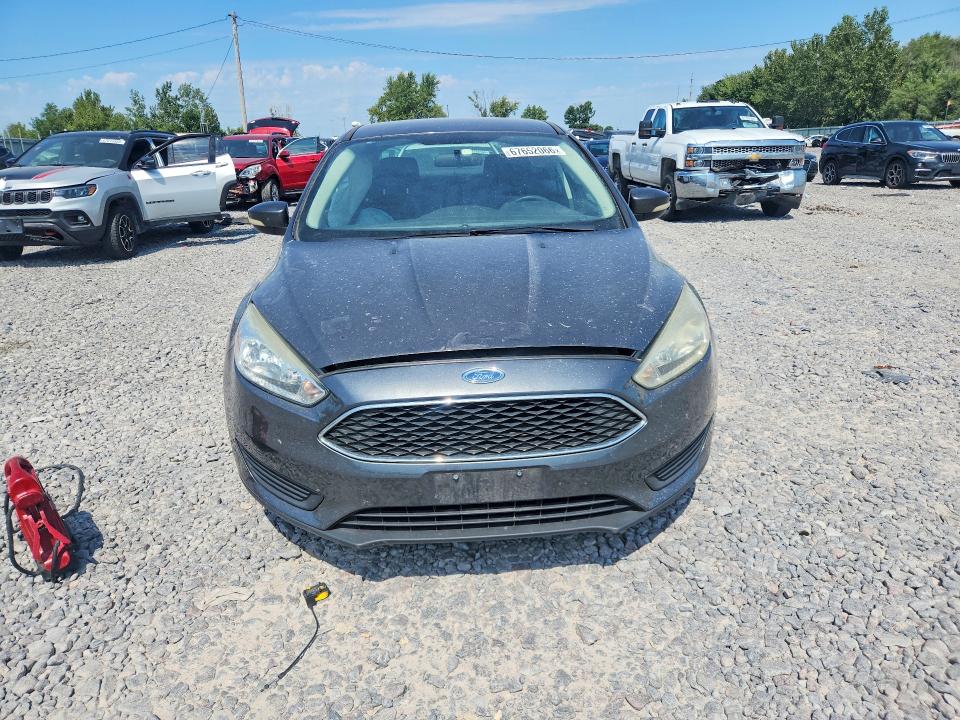 67652066 :رقم المزاد ، 1FADP3F26GL237761 vin ، 2016 Ford Focus مزاد بيع