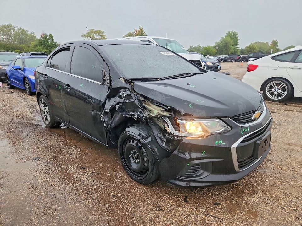 69345046 :رقم المزاد ، 1G1JF5SB9K4121273 vin ، 2019 Chevrolet Sonic مزاد بيع