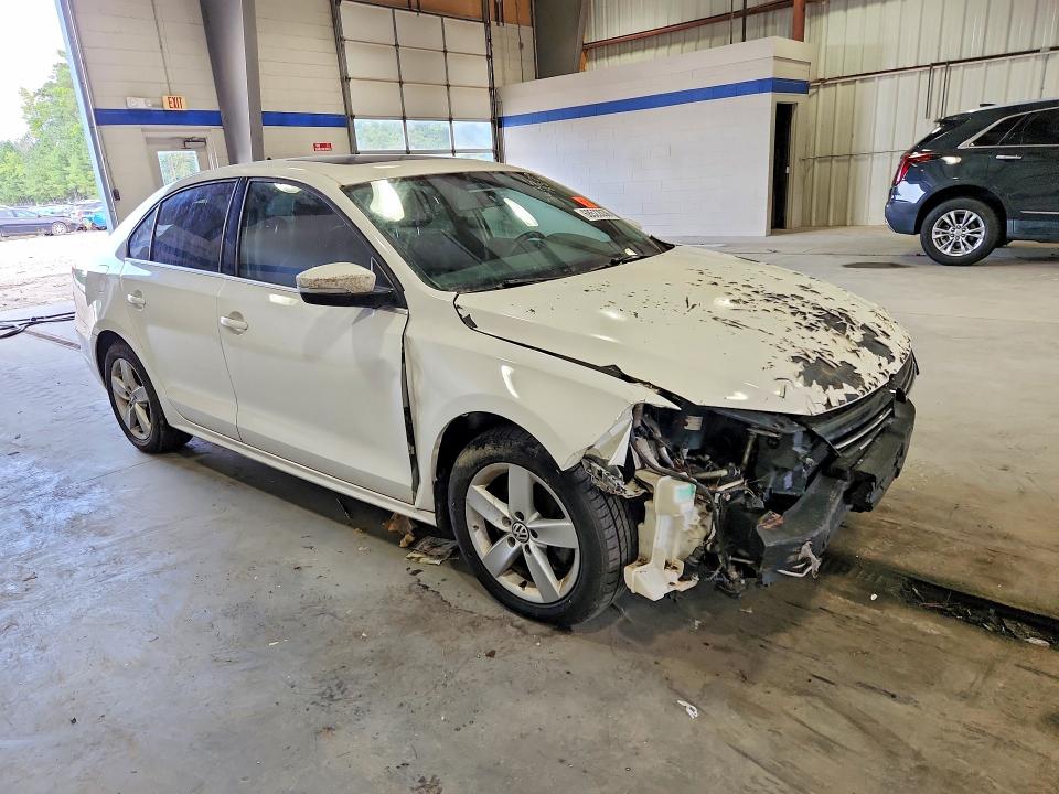 Продаж на аукціоні авто 2014 Volkswagen Jetta, vin: 3VWLL7AJ3EM374253, номер лоту: 68522036