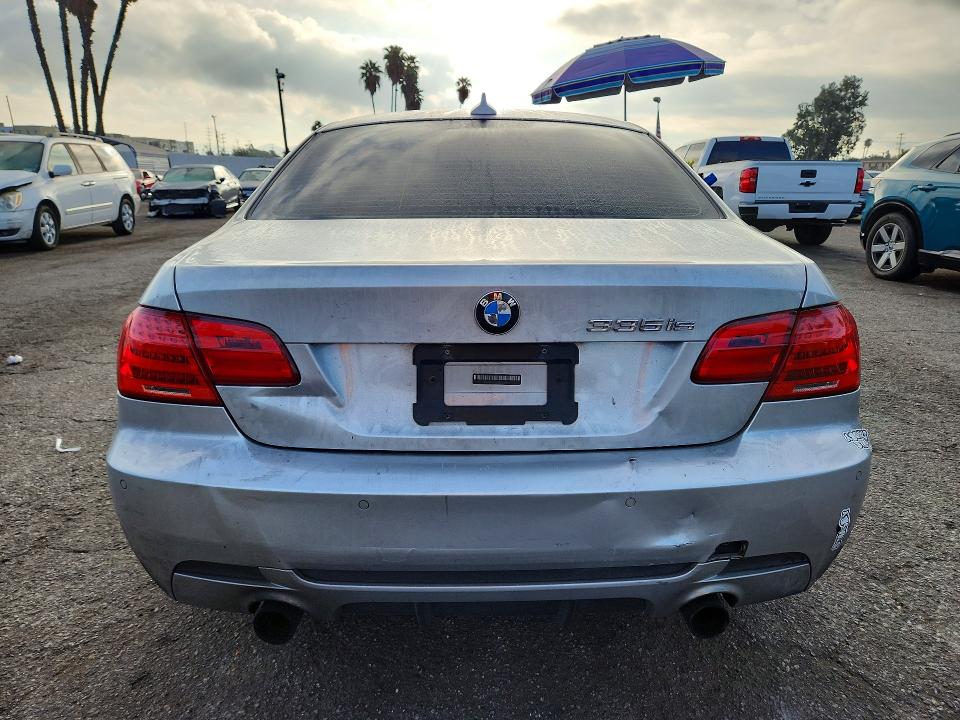 2011 Bmw 335 მანქანა იყიდება აუქციონზე, vin: WBAKG1C54BE362935, აუქციონის ნომერი: 67839086