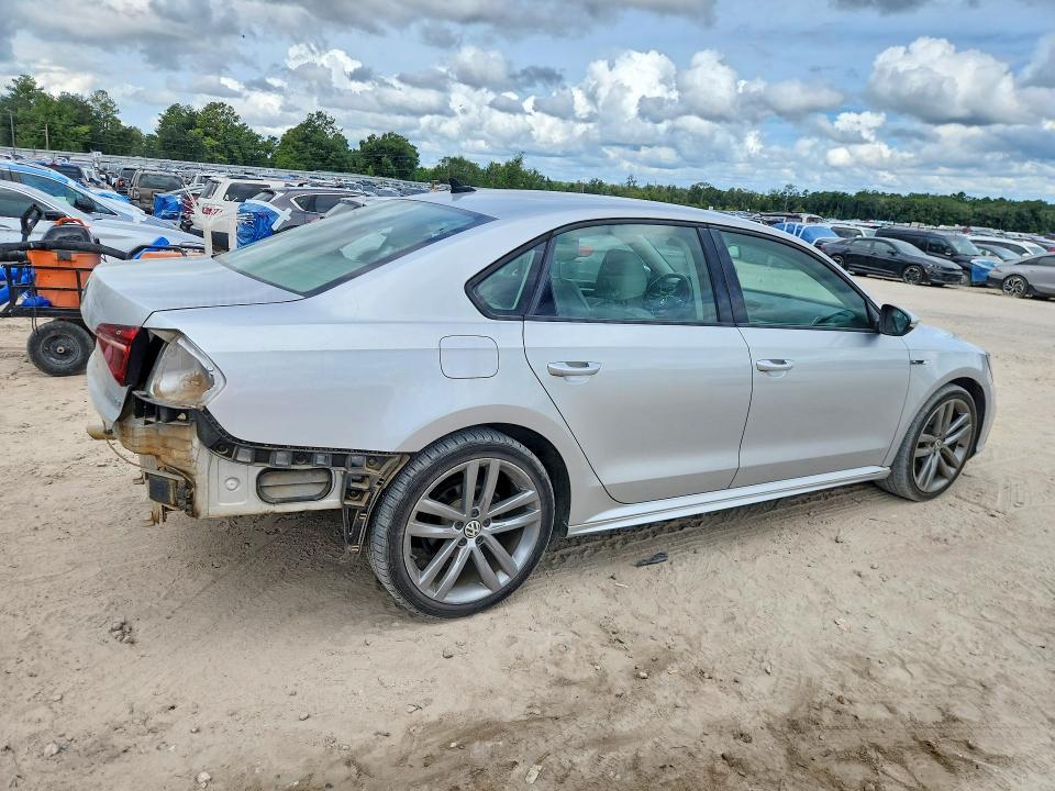 2018 Volkswagen Passat მანქანა იყიდება აუქციონზე, vin: 1VWAA7A30JC024752, აუქციონის ნომერი: 67716006