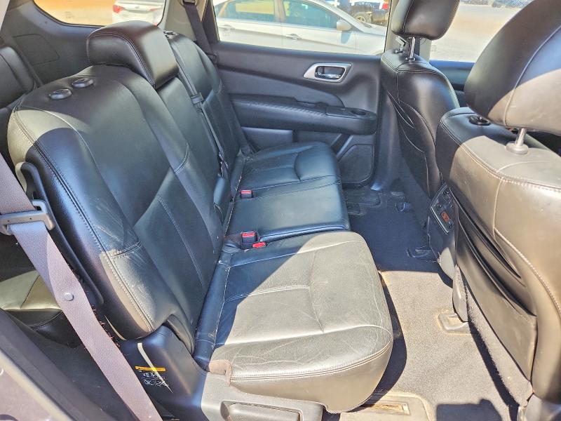 68961536 :رقم المزاد ، 5N1AR2MNXDC625095 vin ، 2013 Nissan Pathfinder مزاد بيع