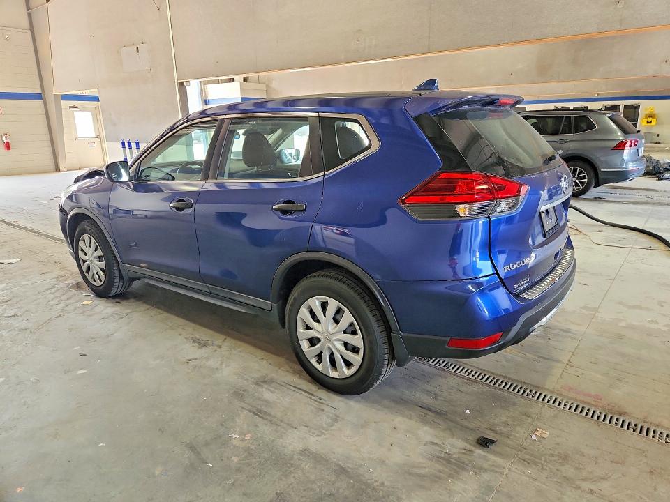 Продажа на аукционе авто 2017 Nissan Rogue, vin: KNMAT2MTXHP500326, номер лота: 67595376