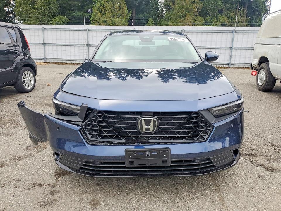 Продажа на аукционе авто 2024 Honda Accord, vin: 1HGCY2F67RA084825, номер лота: 68821516