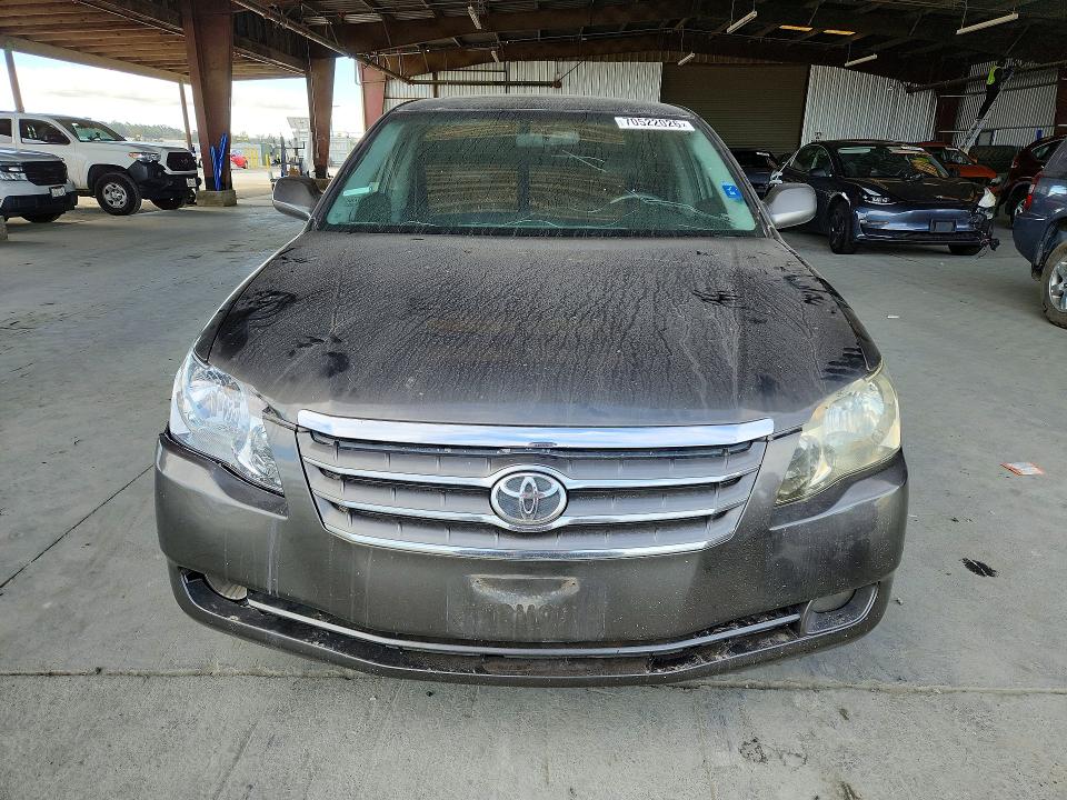 2007 Toyota Avalon მანქანა იყიდება აუქციონზე, vin: 4T1BK36B67U175140, აუქციონის ნომერი: 70522026