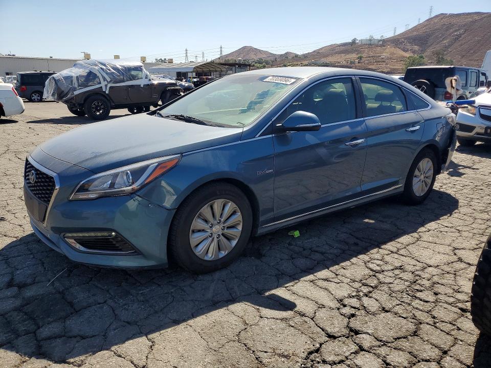 70369096 :رقم المزاد ، KMHE24L1XGA012295 vin ، 2016 Hyundai Sonata Hybrid مزاد بيع