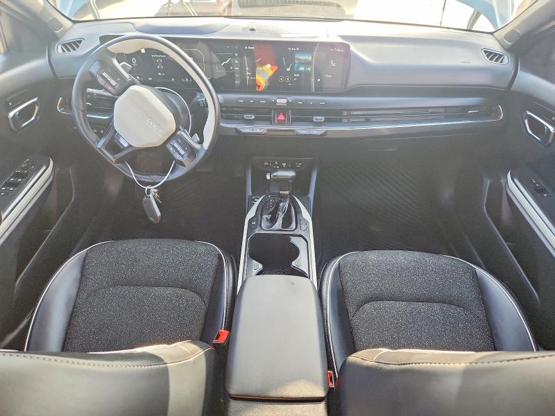 Продажа на аукционе авто 2025 Kia K4, vin: 3KPFW4DE0SE198692, номер лота: 69753186