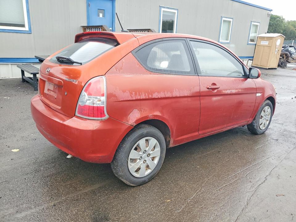 69586056 :رقم المزاد ، KMHCM3AC4AU151716 vin ، 2010 Hyundai Accent مزاد بيع