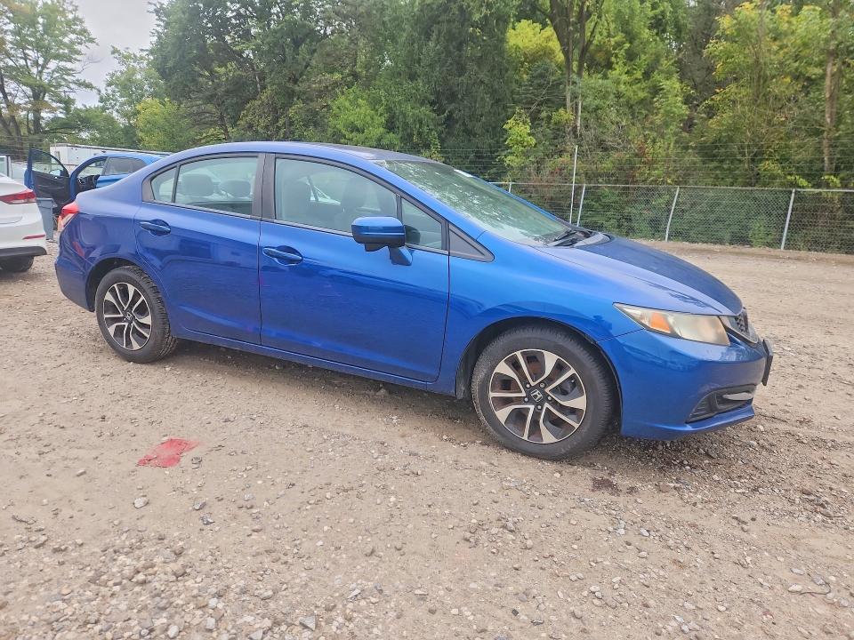 Продаж на аукціоні авто 2015 Honda Civic, vin: 19XFB2F8XFE261083, номер лоту: 70130916