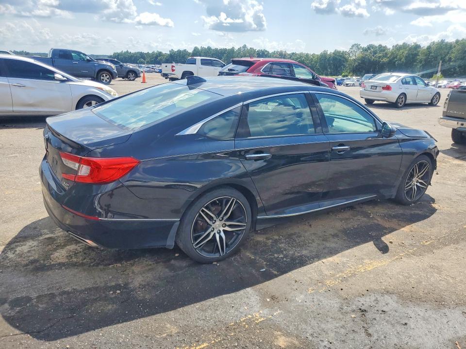 67327706 :رقم المزاد ، 1HGCV2F90MA006317 vin ، 2021 Honda Accord مزاد بيع