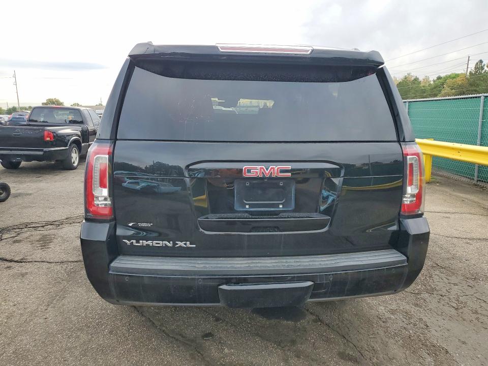 70619096 :رقم المزاد ، 1GKS2GKC3JR303133 vin ، 2018 Gmc Yukon Xl مزاد بيع