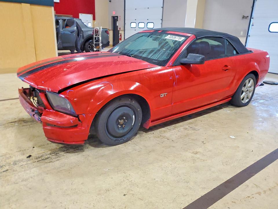 Продажа на аукционе авто 2005 Ford Mustang, vin: 1ZVHT85H855245644, номер лота: 70536776