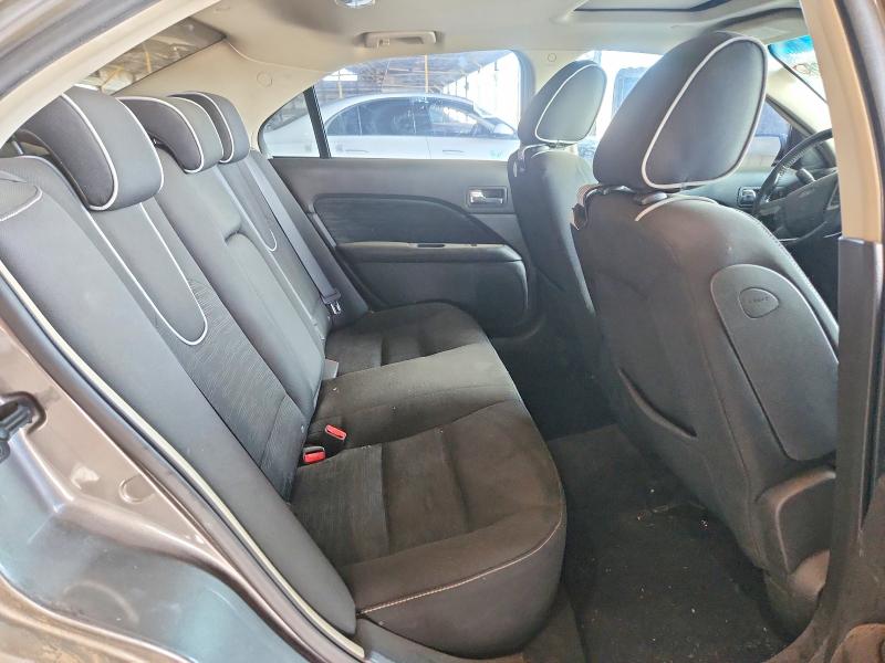 68705086 :رقم المزاد ، 3FAHP0HG3AR275465 vin ، 2010 Ford Fusion مزاد بيع