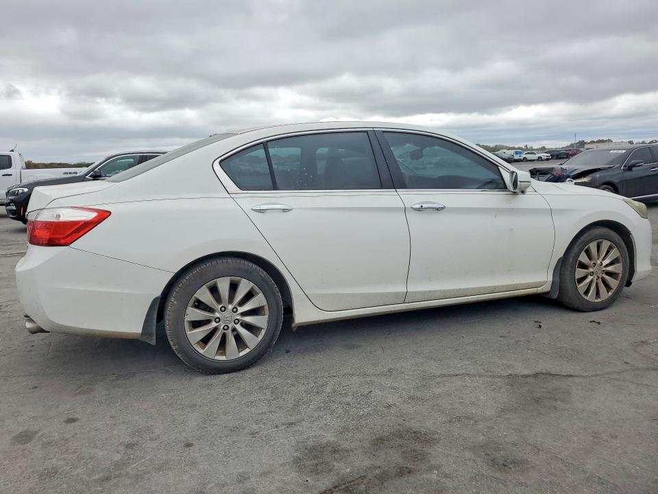 Aukcja sprzedaży 2013 Honda Accord, vin: 1HGCR3F87DA010527, numer aukcji: 70424596